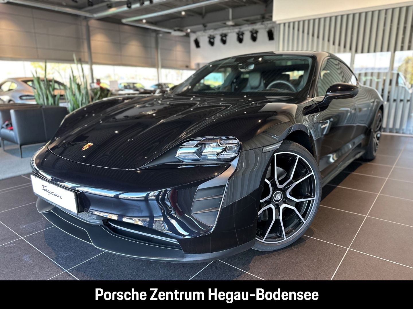 Porsche Taycan ''75 Jahre''/SportDesign/Panorama/PASM/21